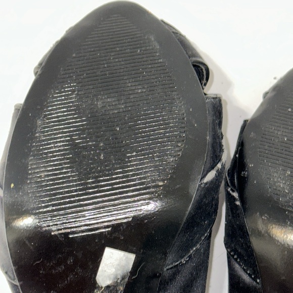 WHITE HOUSE BLACK MARKET HEELS Sandals Worn - Picture 13 of 16